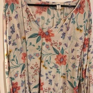 Floral top